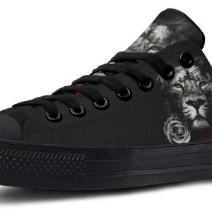 Lion and Rose Black Lowtop Sneaker